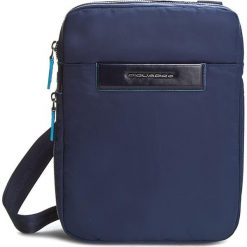 Saszetka PIQUADRO - CA3228CE/BLU Granatowy. Saszetki i nerki marki Piquadro. W wyprzedaży za 309.00 zł.
