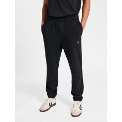 Spodnie do biegania Hummel Pulse. Czarne buty do biegania Hummel, bez wzorów, z dresówki, bez zapięcia, do biegania. Za 170.00 zł.