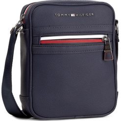 Saszetka TOMMY HILFIGER - Essential Mini Reporter II AM0AM02691 413. Saszetki i nerki marki Tommy Hilfiger. W wyprzedaży za 189.00 zł.