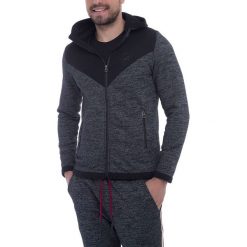 Bluza w kolorze czarnym. Bluzy marki RNT23. W wyprzedaży za 209.95 zł.