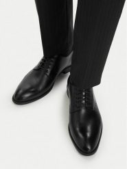 Lasocki Półbuty CEO-PERRY-03 MB Czarny. Czarne eleganckie półbuty Lasocki, bez wzorów, ze skóry, bez obcasa, bez zapięcia. Za 229.99 zł.