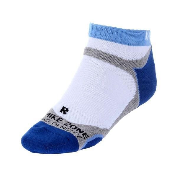 Skarpety sportowe Karakal X4 Sports Trainer Socks. Czarne skarpetki sportowe KARAKAL, bez wzorów, z bawełny. Za 39.99 zł.