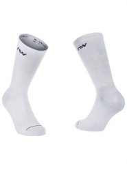 Skarpety rowerowe NORTHWAVE Extreme Pro Sock białe. Białe skarpety Northwave, bez wzorów. Za 69.00 zł.