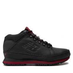 Trzewiki New Balance. Czarne botki sznurowane New Balance, bez wzorów, bez obcasa, bez zapięcia. Za 399.99 zł.
