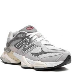 New Balance 9060 Rain Cloud. Brązowe buty do biegania New Balance, bez wzorów, z materiału, bez zapięcia, do biegania. Za 814.05 zł.