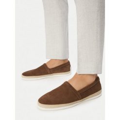 Espadryle GINO ROSSI. Brązowe espadryle Gino Rossi, bez wzorów, bez obcasa, bez zapięcia. Za 183.99 zł.