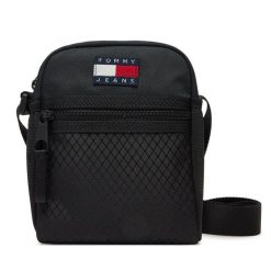 Saszetka Tommy Jeans. Czarne saszetki i nerki Tommy Jeans, bez wzorów, z jeansu. Za 299.99 zł.