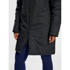 Kurtka parka HML CORE XK BENCH JACKET. Czarne kurtki Hummel, s, bez wzorów, bez kaptura. Za 302.00 zł.