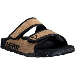 Klapki LEATT SlipOn's 1.0. Brązowe klapki LEATT. Za 259.00 zł.