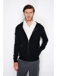 William de Faye Kardigan w kolorze czarnym rozmiar: 48. Czarne swetry rozpinane William de Faye, bez wzorów, z kaszmiru, bez kołnierzyka, bez ramiączek. Za 192.33 zł.