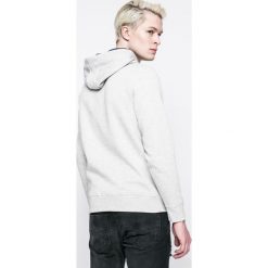 Tommy Jeans - Bluza. Bluzy marki Tommy Jeans. W wyprzedaży za 219.90 zł.
