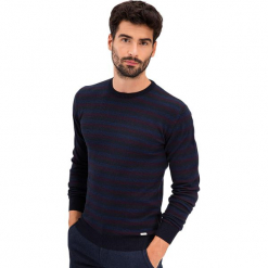 Sweter w kolorze granatowym ze wzorem. Swetry nierozpinane marki bonprix. Za 219.95 zł.