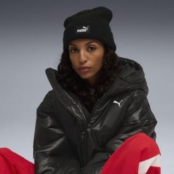 Głęboka czapka beanie Essentials PUMA. Czarne czapki zimowe Puma, bez wzorów. Za 79.00 zł.