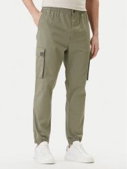 Calvin Klein Jeans Joggery Comfort LV04RD608G Beżowy Skinny Fit. Brązowe joggery i bojówki Calvin Klein Jeans, m, bez wzorów, z bawełny. Za 419.99 zł.