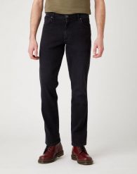 WRANGLER TEXAS SLIM BLACK CROW W12SHP363. Czarne jeansy Wrangler, l. Za 229.99 zł.