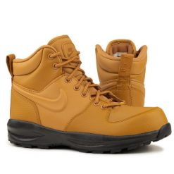 Buty młodzieżowe zimowe Nike MANOA. Brązowa buty sportowe casual Nike, na zimę, bez wzorów, bez zapięcia. W wyprzedaży za 298.00 zł.