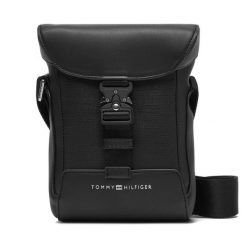 Saszetka Tommy Hilfiger. Czarne torby na ramię Tommy Hilfiger, bez wzorów, małe, bez dodatków. Za 339.99 zł.