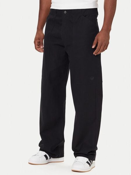 Adidas Spodnie materiałowe Utility JY2770 Czarny Regular Fit. Czarne spodnie materiałowe Adidas, l, bez wzorów, z bawełny. Za 219.99 zł.