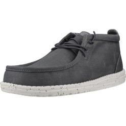 Buty HEY DUDE WALLY MID CANVAS Szary. Szare buty turystyczne Hey dude, bez wzorów, z tkaniny, bez zapięcia, trekkingowe. Za 264.99 zł.
