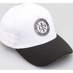 Czapka z daszkiem - Biały. Czapki z daszkiem marki Reserved. Za 49.99 zł.