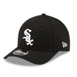 Czapka baseballowa Chicago White Sox. Czarne czapki z daszkiem New Era, bez wzorów. Za 231.50 zł.