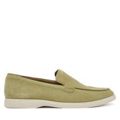 Półbuty Clarks. Zielone eleganckie półbuty Clarks, bez wzorów, bez obcasa, bez zapięcia. Za 449.99 zł.