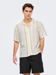 ONLY & SONS Koszula - Regular fit - w kolorze kremowym rozmiar: XL. Brązowe koszule Only & Sons, xl, bez wzorów, bez kołnierzyka, bez ramiączek. Za 79.03 zł.