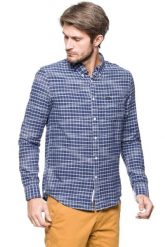 KOSZULA LEE BUTTON DOWN WASHED BLUE L880IOLR 112123157. Niebieskie koszule Lee, l, bez wzorów, bez kołnierzyka, bez ramiączek. W wyprzedaży za 69.99 zł.