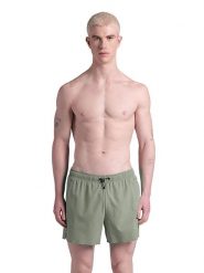 Arena Szorty kąpielowe w kolorze oliwkowym rozmiar: L. Zielone krótkie spodenki sportowe Arena, l, bez wzorów, z materiału. Za 107.95 zł.