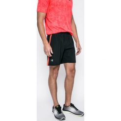 Under Armour - Szorty. Krótkie spodenki sportowe marki Under Armour. W wyprzedaży za 129.90 zł.