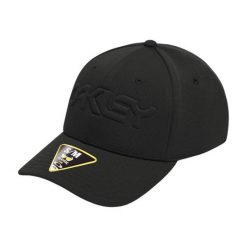 Oakley Czapka 6 Panel Stretch Embossed 912208-02E. Czarne czapki z daszkiem Oakley, bez wzorów. Za 101.99 zł.