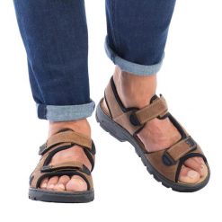 Sandały Męskie Ze Skóry Ekologicznej Zapinane Na Dotyk. Brązowe sandały Rieker, z materiału, z otwartym noskiem, bez zapięcia. Za 381.99 zł.