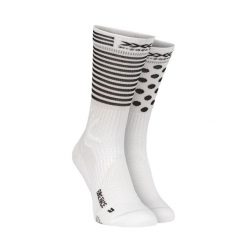 Skarpety rowerowe X-Socks Bike Race 4.0. Białe skarpety X-Socks, bez wzorów. W wyprzedaży za 96.00 zł.