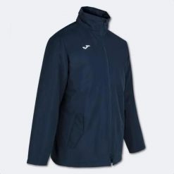 Kurtka wiatroszczelna Joma Trivor. Niebieskie kurtki Joma, xl, bez wzorów, z materiału, z kapturem. Za 159.00 zł.