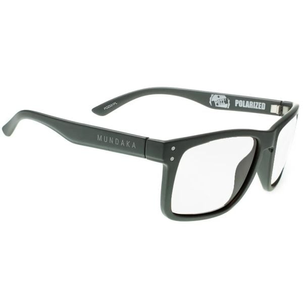 Okulary przeciwsłoneczne Mundaka Pozz'. Białe okulary przeciwsłoneczne MUNDAKA. Za 465.00 zł.
