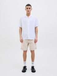 Jack & Jones Szorty chino w kolorze beżowym rozmiar: S. Brązowe eleganckie spodnie Jack & Jones, na co dzień, s. Za 85.95 zł.