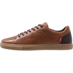 Levi's® VERNON Sneakersy niskie brown. Buty sportowe casual marki Levi's®. Za 389.00 zł.