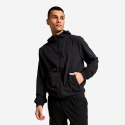 Bluza sportowa z kapturem męska Domyos. Czarne bluzy z kapturem DOMYOS, l, bez wzorów, z materiału, z kapturem. Za 89.99 zł.