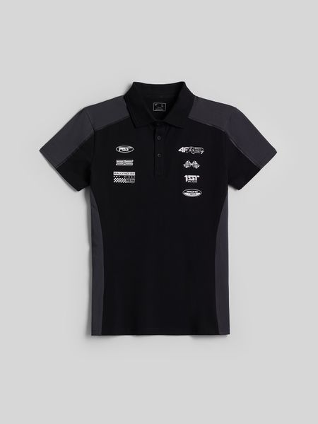4F Koszulka polo slim męska - czarna S. Czarne koszulki polo 4F, m, bez wzorów, z dzianiny, bez kołnierzyka, bez ramiączek. Za 99.99 zł.