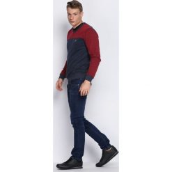 Granatowa Bluza Sedateness. Niebieskie bez kategorii Born2be. Za 49.99 zł.