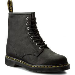 Glany DR. MARTENS - 1460 20846001 Black. Czarne trapery Dr. Martens, z materiału, bez zapięcia. W wyprzedaży za 449.00 zł.