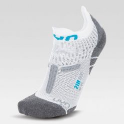 Skarpety do biegania męskie UYN Run 2IN. Białe skarpety UYN, bez wzorów. Za 89.99 zł.