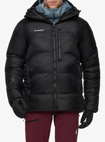 Kurtka puchowa Mammut Taiss Pro Belay IN Hooded Jacket. Czarne kurtki Mammut, na zimę, m, bez wzorów, z materiału, bez kaptura. Za 2,584.99 zł.