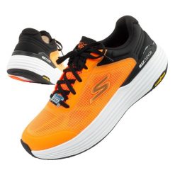 Buty sportowe męskie Skechers Max Cushioning do biegania. Brązowe buty do biegania Skechers, bez wzorów, z materiału, bez zapięcia, do biegania. Za 299.00 zł.