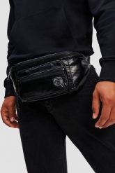 KARL LAGERFELD Czarna saszetka męska K/ikon Puffy Nylon Bumbag. Czarne torby na ramię KARL LAGERFELD, bez wzorów, z materiału, bez dodatków. W wyprzedaży za 459.99 zł.