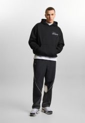 Bluza sportowa męska Prosto Club z kapturem. Czarne bluzy z kapturem Prosto., m, bez wzorów, z kapturem. Za 394.99 zł.