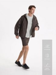 Kurtka wiatrówka - brązowy. Brązowe kurtki Reserved, l, bez wzorów, z tkaniny, bez kaptura. Za 239.99 zł.