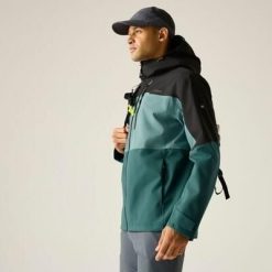 Męska wodoodporna kurtka z kapturem i panelami Maland II. Zielone kurtki Regatta, l, bez wzorów, z materiału, z kapturem. Za 329.99 zł.