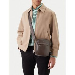 Saszetka Beverly Hills Polo Club. Brązowe saszetki i nerki Beverly Hills Polo Club, bez wzorów, małe, bez dodatków. Za 149.99 zł.