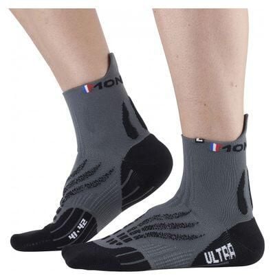 Skarpetki Monnet Ultra. Białe skarpety MONNET, bez wzorów, ze splotem. Za 135.00 zł.